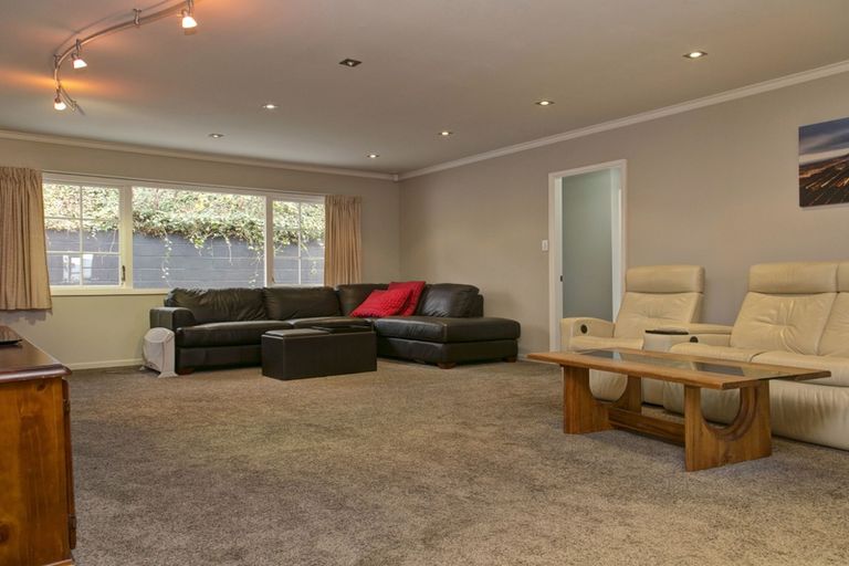 Photo of property in 34 Mapara Road, Acacia Bay, Taupo, 3385
