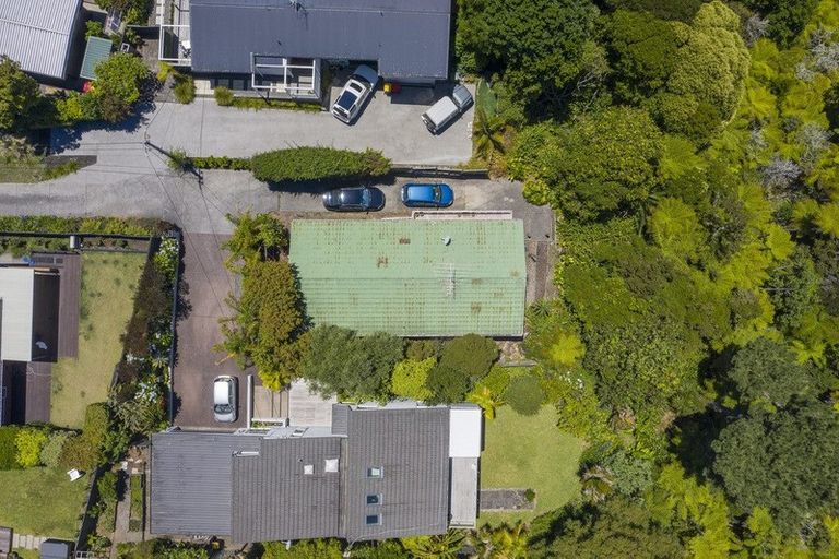 Photo of property in 65 Braemar Road, Castor Bay, Auckland, 0620