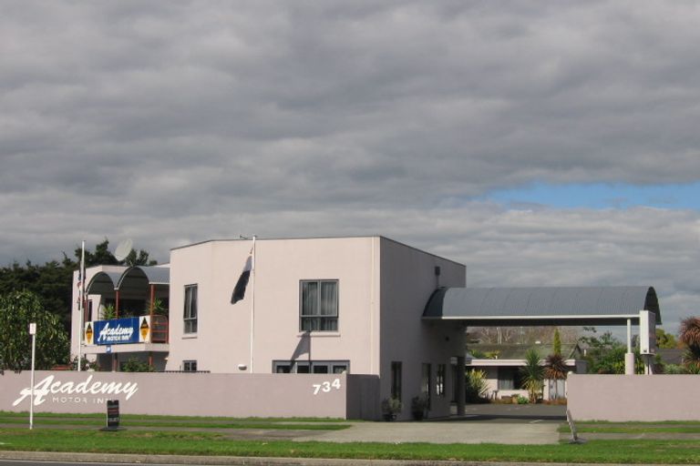 Photo of property in 734 Cameron Road, Tauranga South, Tauranga, 3112