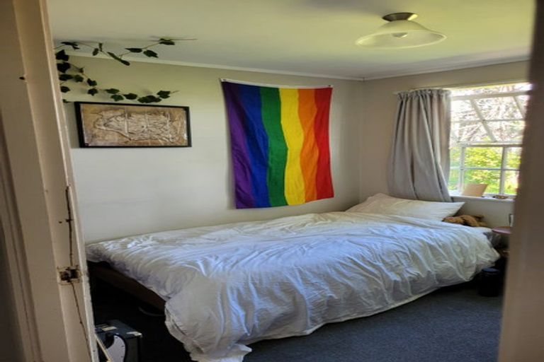 Photo of property in 64a Captain Scott Road, Glen Eden, Auckland, 0602