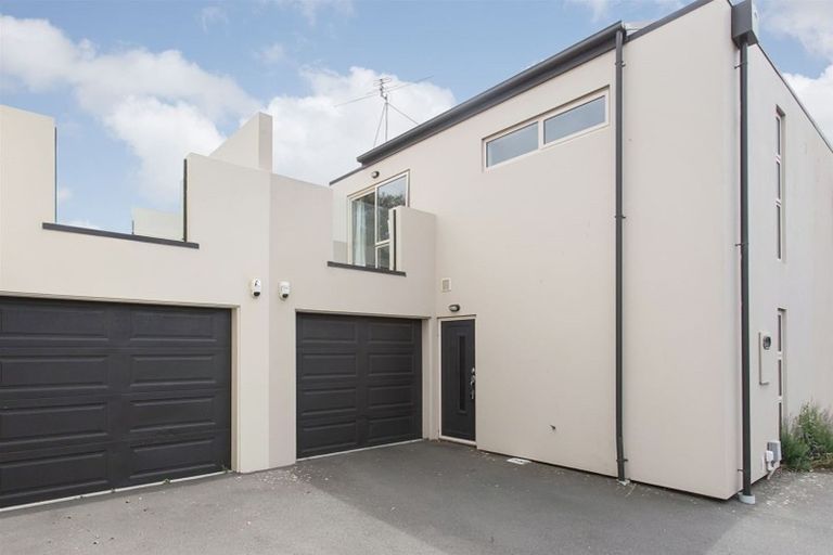 Photo of property in 144a Blenheim Road, Riccarton, Christchurch, 8041