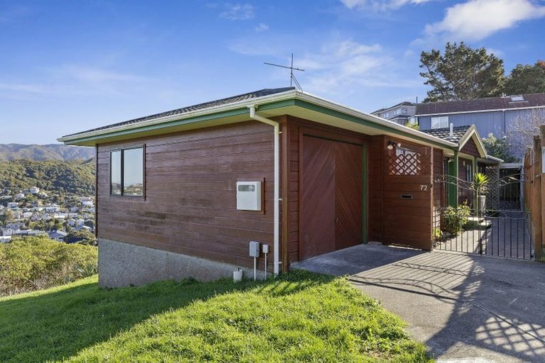 Photo of property in 72 Volga Street, Island Bay, Wellington, 6023