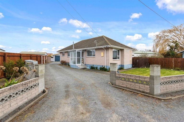 Photo of property in 9 Soberton Street, Aranui, Christchurch, 8061