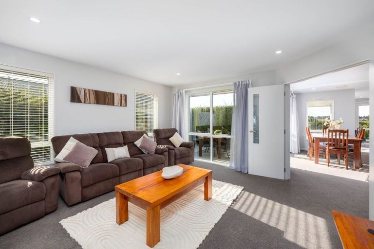 Photo of property in 26 Pegasus Main Street, Pegasus, 7612