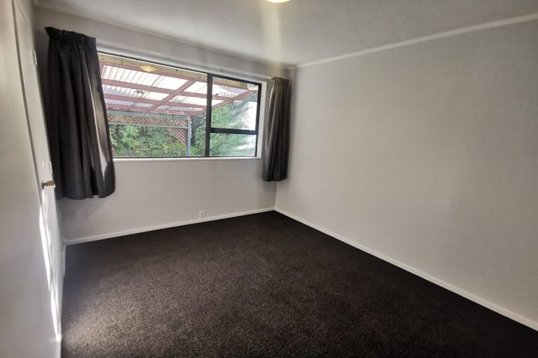 Photo of property in 113 Percy Dyett Drive, Karori, Wellington, 6012