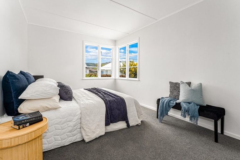 Photo of property in 15 Athlone Crescent, Boulcott, Lower Hutt, 5011