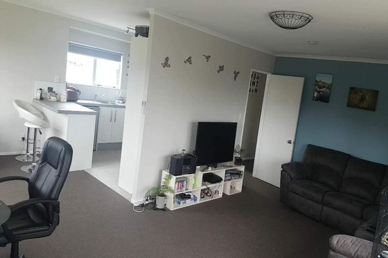 Photo of property in 25 Resolution Road, Welcome Bay, Tauranga, 3112