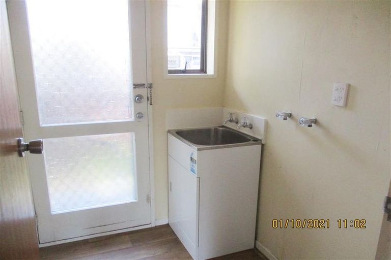 Photo of property in 2/18 Cashmere Road, Cashmere, Christchurch, 8022