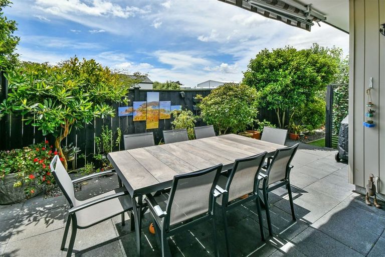 Photo of property in 9 Vigour Lane, Papakura, 2110