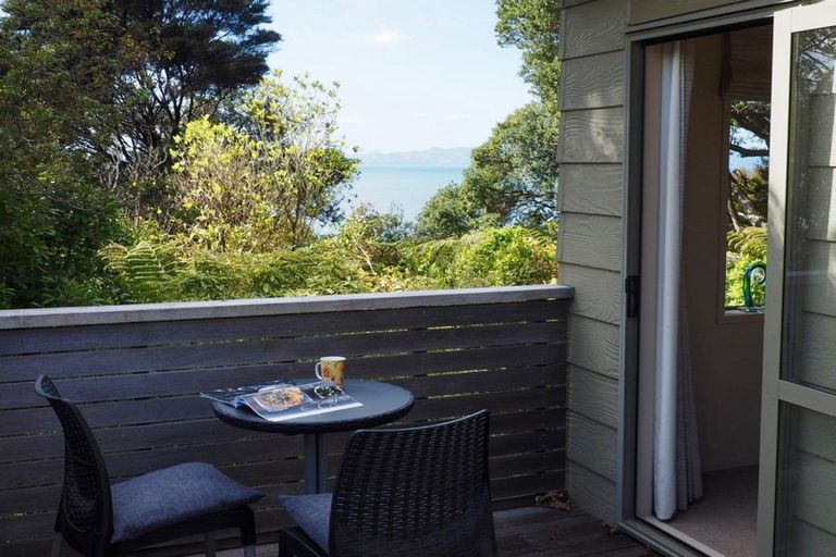 Photo of property in 203 Howard Road, Orere Point, 2585