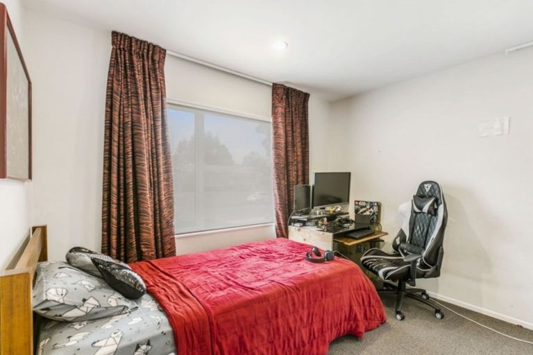 Photo of property in 111a Moore Street, Howick, Auckland, 2014