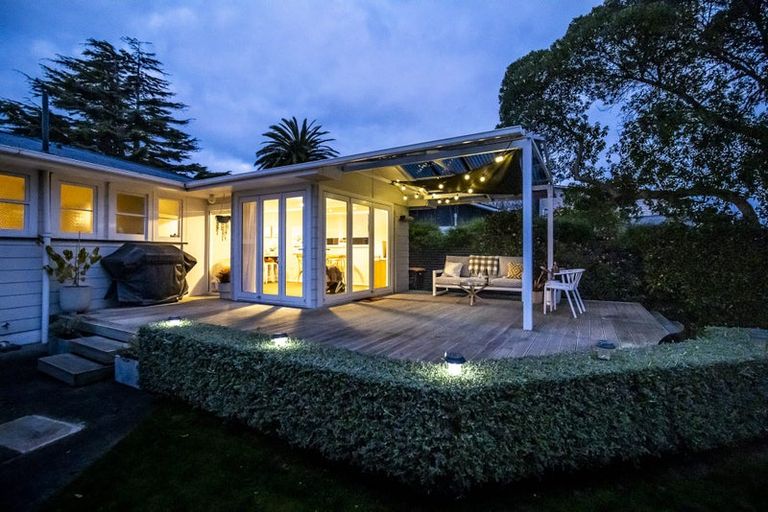 Photo of property in 151 Limbrick Street, Terrace End, Palmerston North, 4410