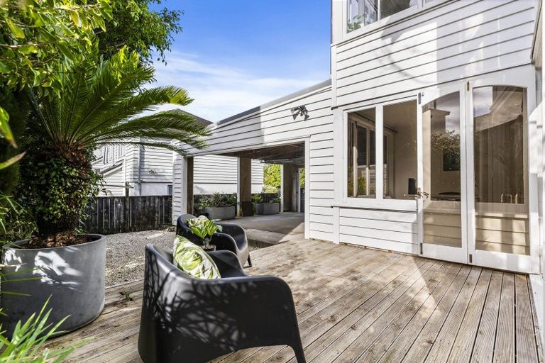 Photo of property in 52 St Vincent Avenue, Remuera, Auckland, 1050