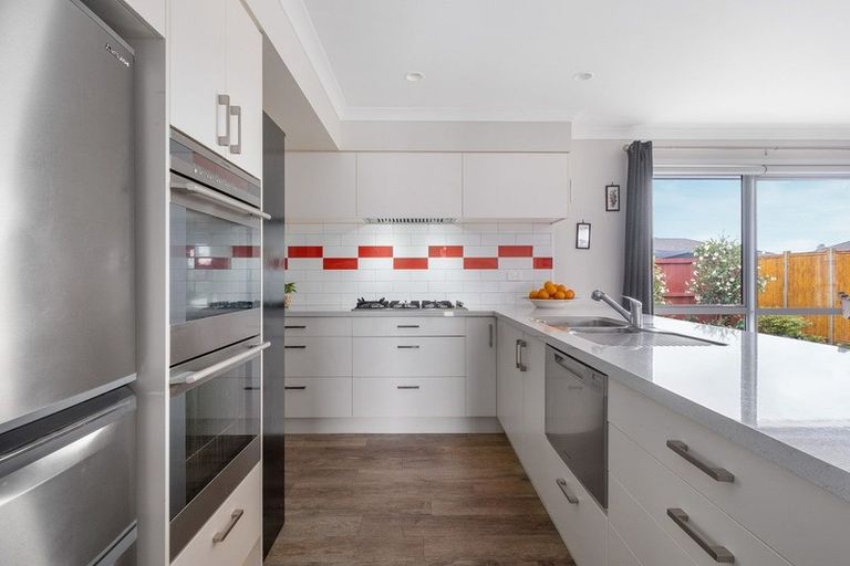 Photo of property in 34 Oakwood Way, Papamoa Beach, Papamoa, 3118