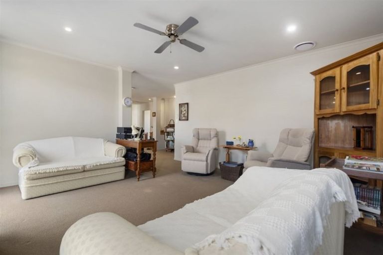 Photo of property in 86 Doncaster Drive, Papamoa Beach, Papamoa, 3118