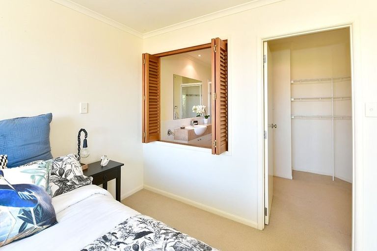 Photo of property in 6 Trimaran Drive, Gulf Harbour, Whangaparaoa, 0930
