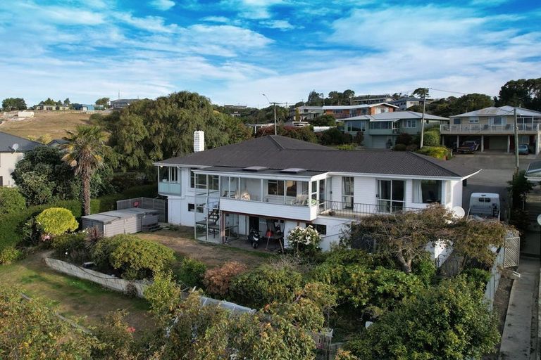 Photo of property in 5 Selwyn Street, South Hill, Oamaru, 9400