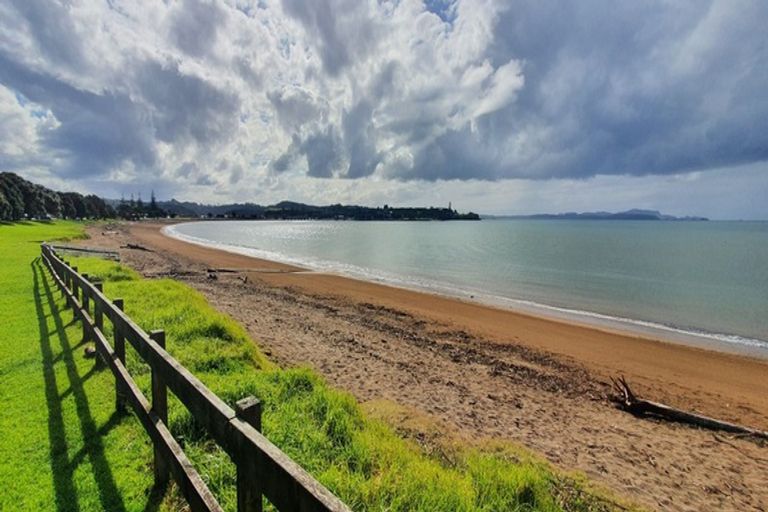 Photo of property in 120 Marsden Road, Paihia, 0200