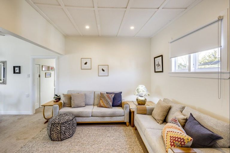 Photo of property in 206 Lyndon Road West, Hastings, 4122