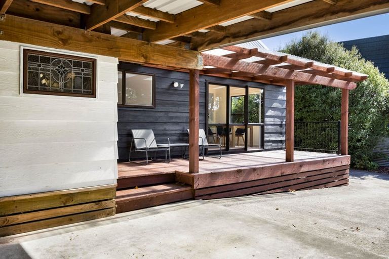 Photo of property in 6 Antonia Place, Bell Block, New Plymouth, 4312