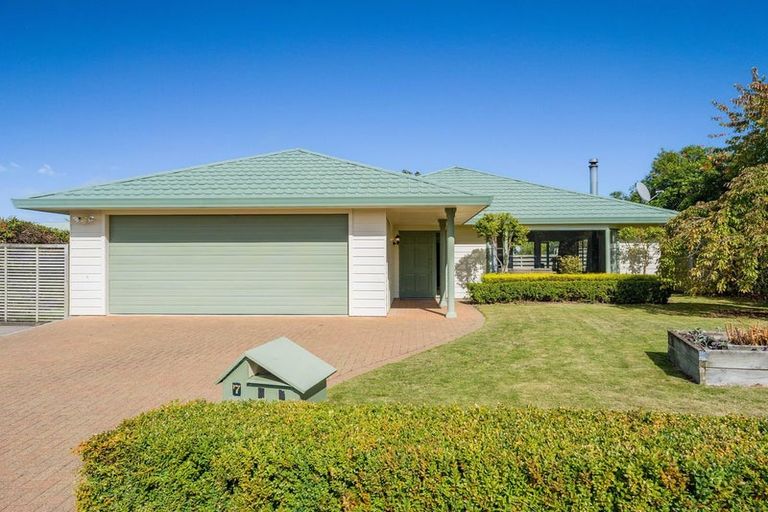 Photo of property in 7 The Grove, Nukuhau, Taupo, 3330