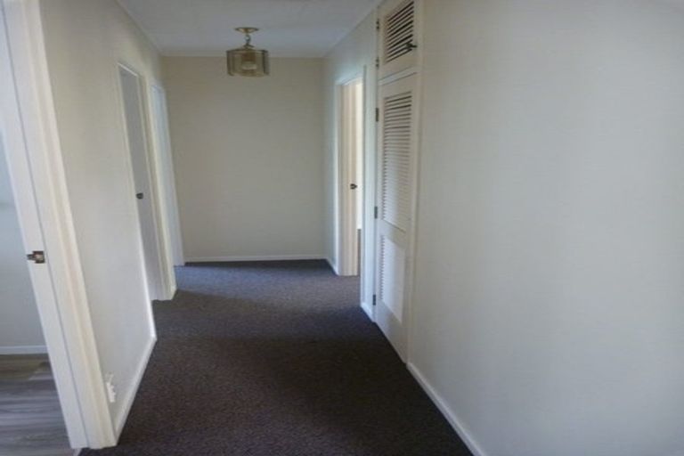 Photo of property in 1/41 Glencoe Road, Browns Bay, Auckland, 0630