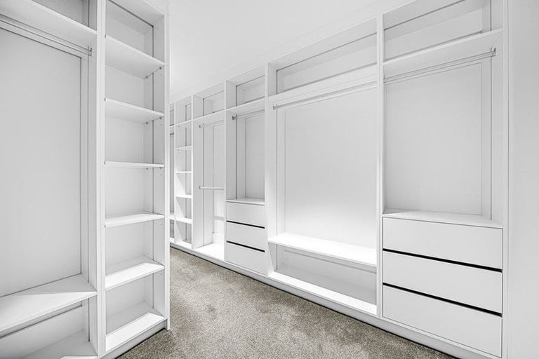 Photo of property in 1 Luff Place, Long Bay, Auckland, 0630