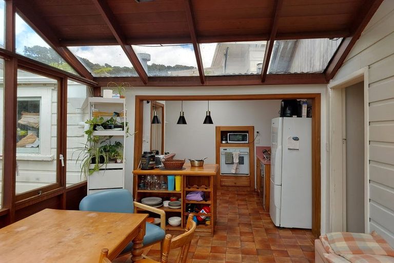 Photo of property in 2 Naughton Terrace, Kilbirnie, Wellington, 6022