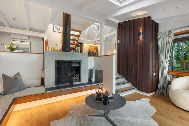 Photo of property in 34 Castor Bay Road, Castor Bay, Auckland, 0620