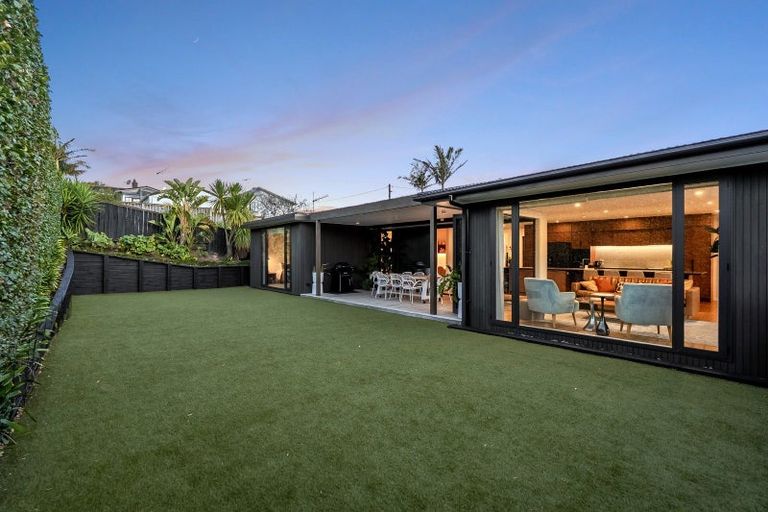 Photo of property in 53 Edmund Street, Saint Heliers, Auckland, 1071