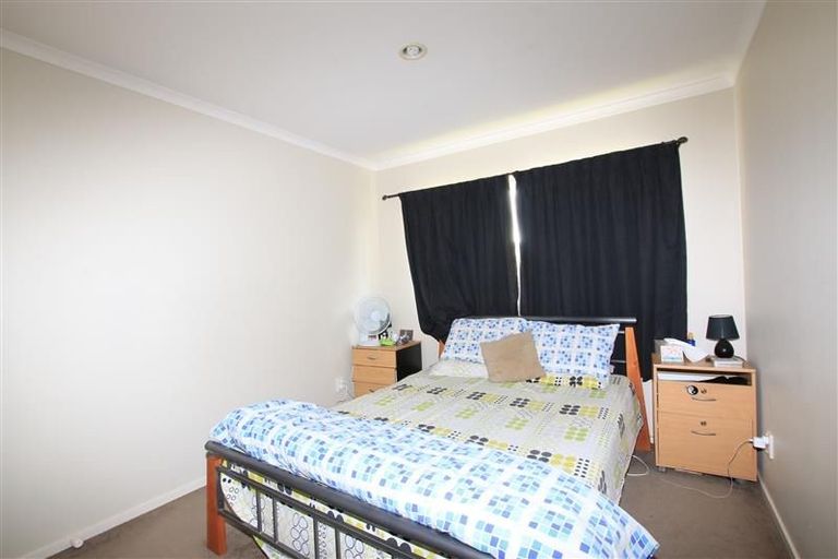 Photo of property in 36 Norm Pellow Drive, Manurewa, Auckland, 2105