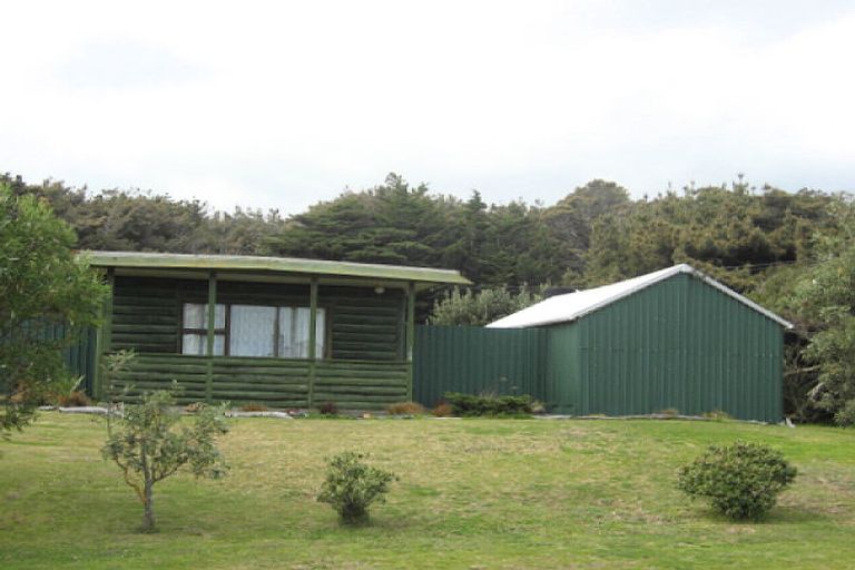 Photo of property in 162 Kahukura Avenue, Waitarere Beach, Levin, 5510