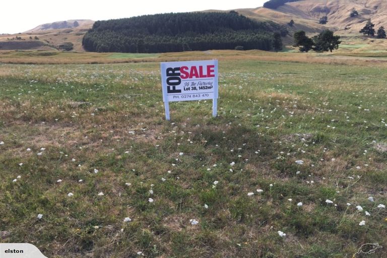 Photo of property in 34 The Fairways, Kinloch, Taupo, 3377