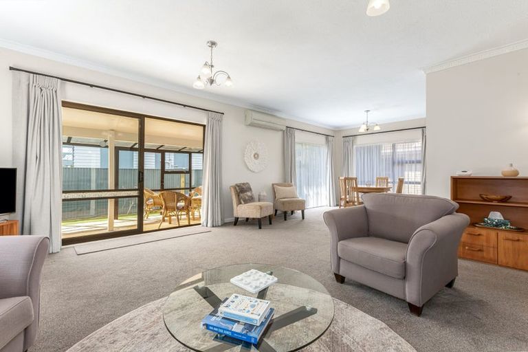 Photo of property in 5/30 Leighton Avenue, Waiwhetu, Lower Hutt, 5010