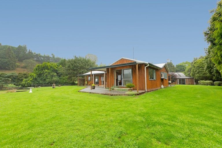 Photo of property in 1382 No 3 Road, Te Puke, 3183