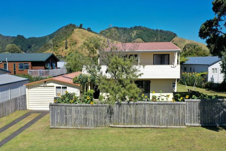 Photo of property in 1 Swordfish Avenue, Whiritoa, Whangamata, 3691