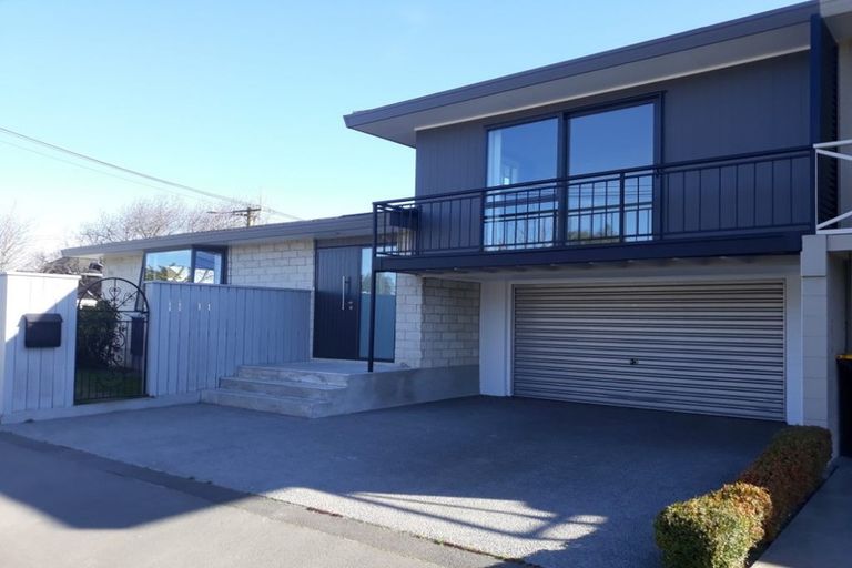 Photo of property in 2/3 Lansbury Avenue, Strowan, Christchurch, 8052