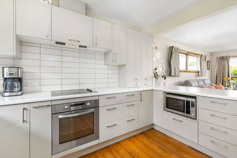 Photo of property in 2/4 Hudson Street, Bryndwr, Christchurch, 8053