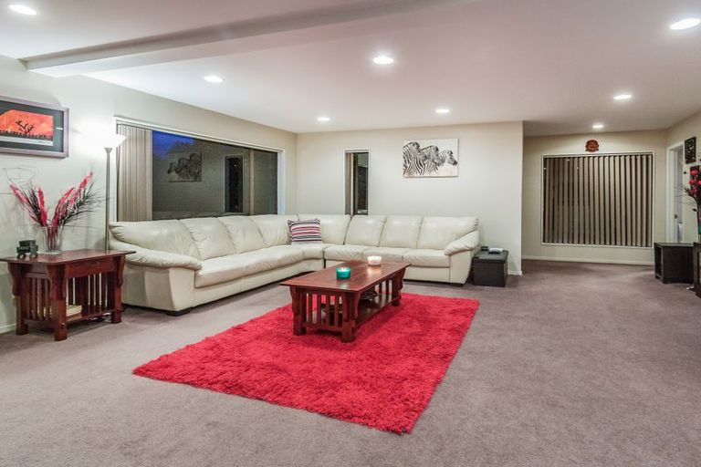Photo of property in 6 Karen Road, Laingholm, Auckland, 0604