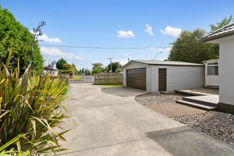 Photo of property in 23 Russell Road, Fairy Springs, Rotorua, 3015