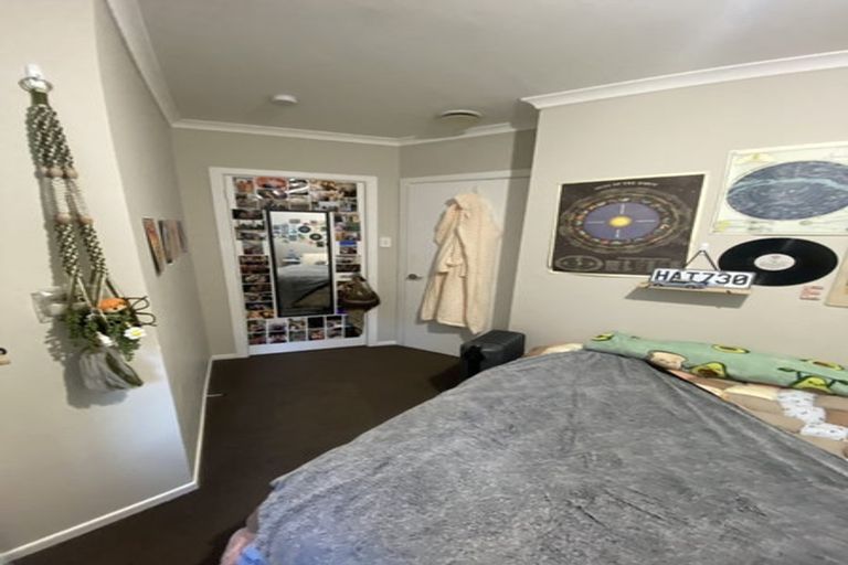 Photo of property in 113 Parkvale Road, Karori, Wellington, 6012