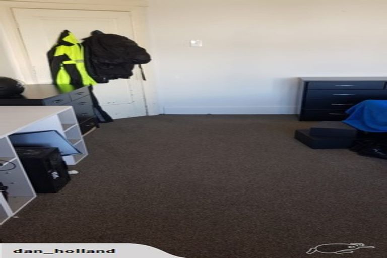 Photo of property in 219 Coutts Street, Rongotai, Wellington, 6022