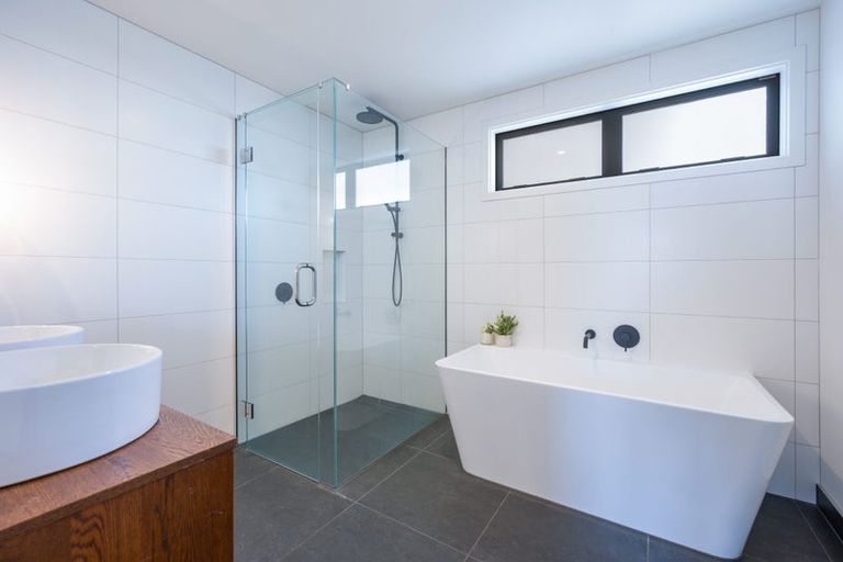 Photo of property in 45 Katania Heights, Brightwater, 7022