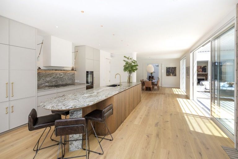 Photo of property in 93 Carlton Mill Road, Merivale, Christchurch, 8014