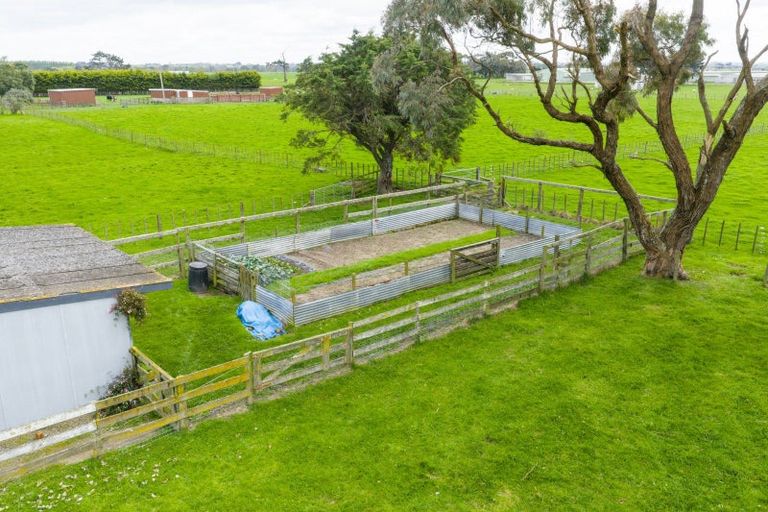 Photo of property in 11 Lawton Road, Feilding, 4775