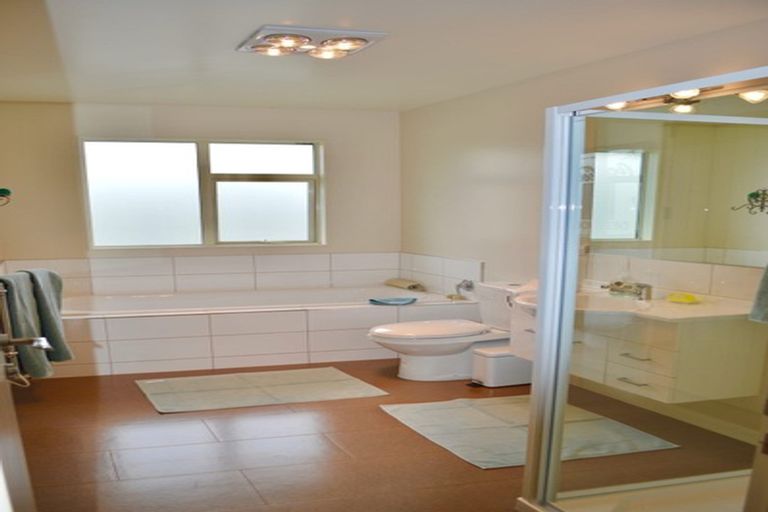 Photo of property in 99 Mickell Road, Hautere, Otaki, 5582