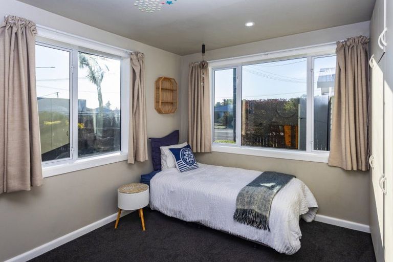 Photo of property in 49 Marshland Road, Shirley, Christchurch, 8061