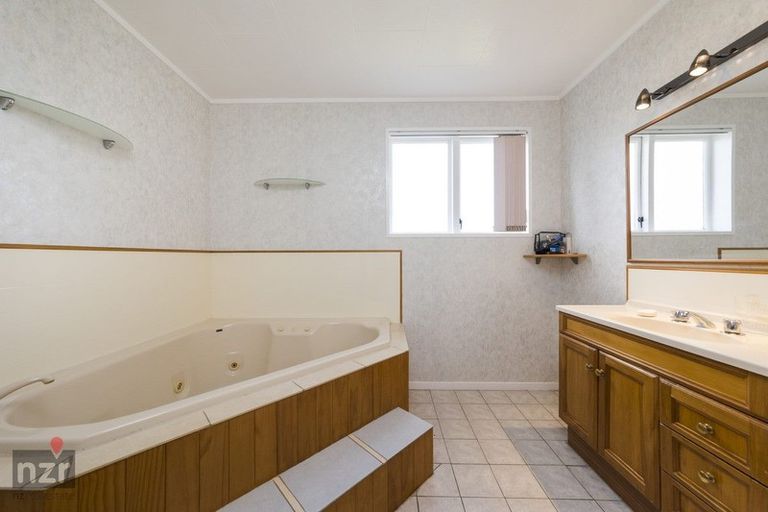 Photo of property in 6 King Street, Halcombe, Feilding, 4779