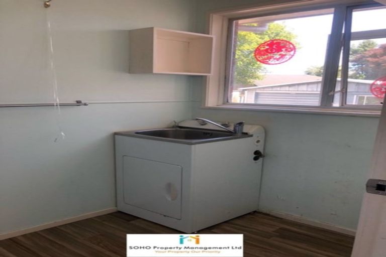 Photo of property in 14 Ellison Place, Pakuranga Heights, Auckland, 2010