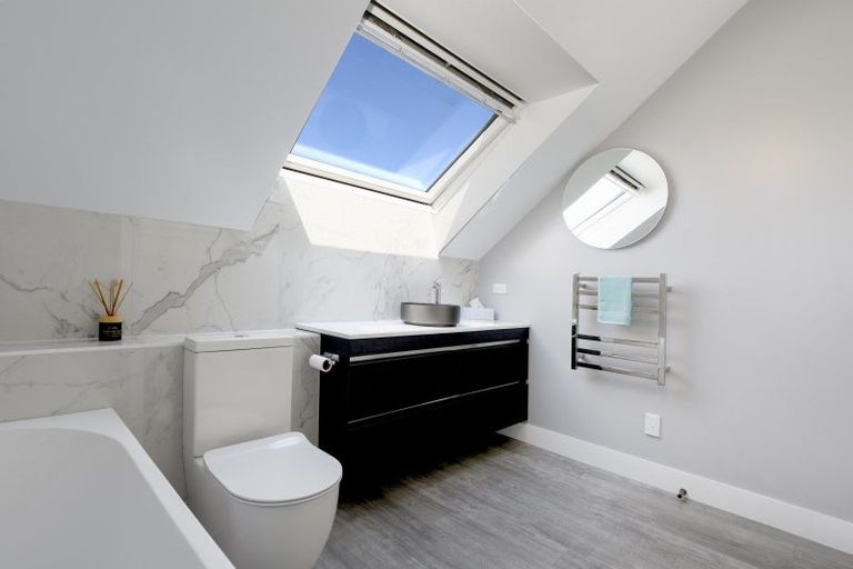 Photo of property in 76a Harbour Drive, Otumoetai, Tauranga, 3110